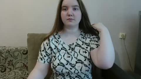 Josefin online show from June 3, 4:15 am