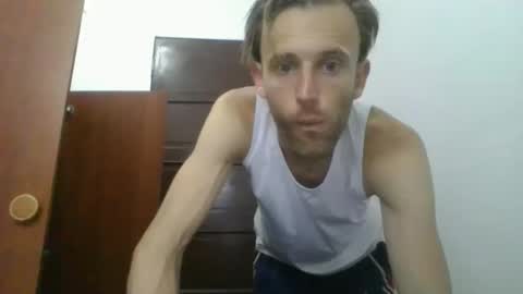 Aquilesmade online show from November 1, 3:03 pm