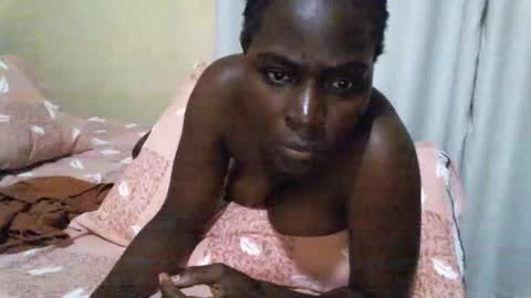 Snapshot of ara_bellah chatting on October 19, 11:38 pm ara bellah online show from October 19, 11:38 pm