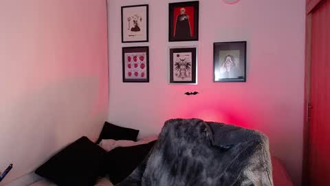 Snapshot of arabella_stone chatting on September 12, 1:06 am Arabella online show from September 12, 1:06 am