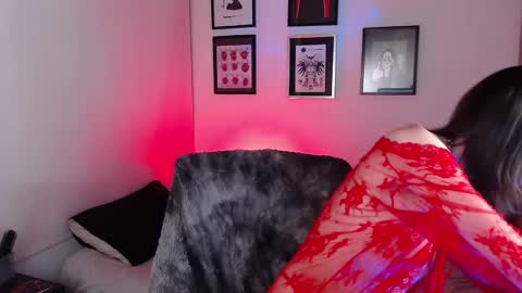 Snapshot of arabella_stone chatting on October 20, 2:34 am Arabella online show from October 20, 2:34 am