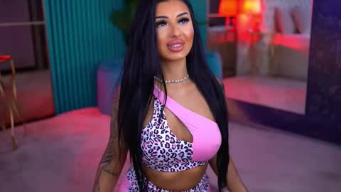 arabellaposh online show from January 16, 6:06 am