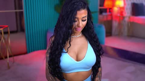 arabellaposh online show from January 19, 6:28 am