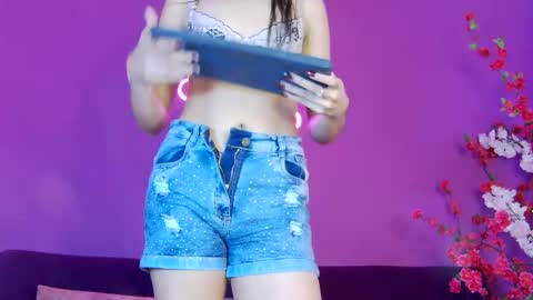 Aranza online show from November 18, 12:53 pm