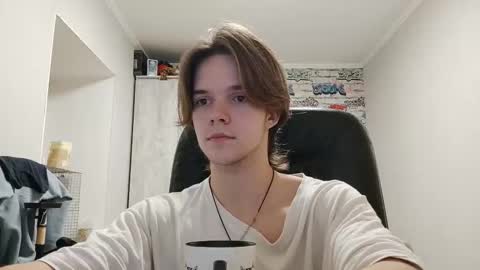 Daniel online show from December 3, 8:07 pm