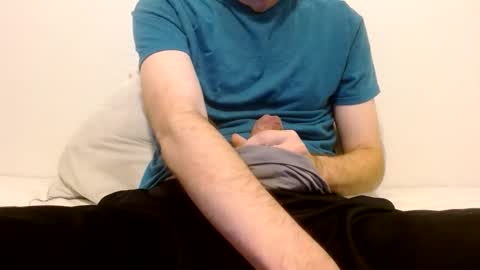 Snapshot of arekusan6 chatting on November 26, 6:53 pm Arek online show from November 26, 6:53 pm