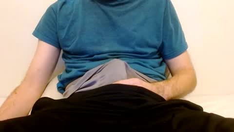 Snapshot of arekusan6 chatting on December 5, 7:21 pm Arek online show from December 5, 7:21 pm