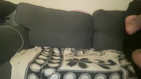 Snapshot of aresheir chatting on December 15, 9:52 pm Aresheir Veloura online show from December 15, 9:52 pm