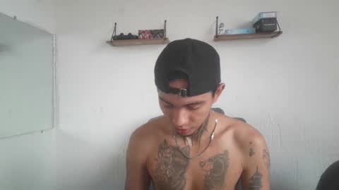 Snapshot of aress_1 chatting on November 29, 2:09 pm Ares online show from November 29, 2:09 pm