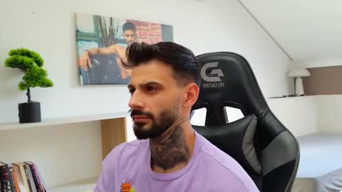 Snapshot of aressteel chatting on September 20, 12:39 pm Ares Steel online show from September 20, 12:39 pm