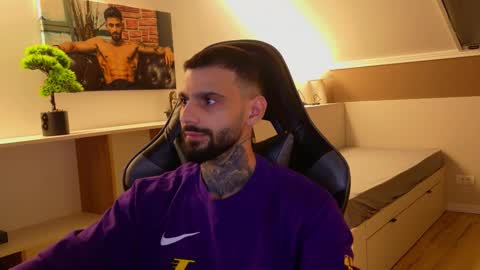 Snapshot of aressteel chatting on November 22, 7:13 pm Ares Steel online show from November 22, 7:13 pm