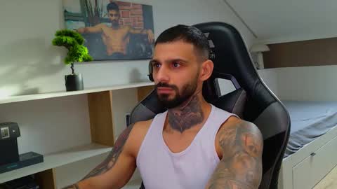 Snapshot of aressteel chatting on November 25, 12:38 pm Ares Steel online show from November 25, 12:38 pm