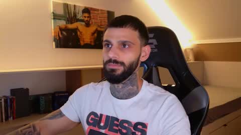 Snapshot of aressteel chatting on December 19, 6:59 pm Ares Steel online show from December 19, 6:59 pm