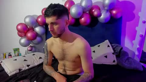 Ari and loggan online show from December 27, 3:42 am