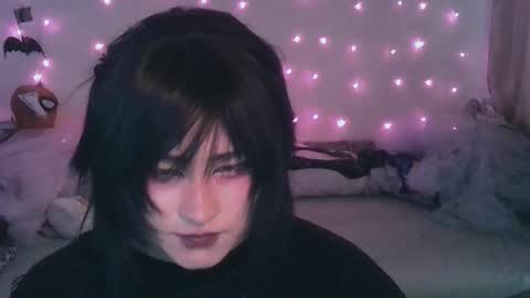 Snapshot of ari_corn chatting on February 2, 11:40 am Ahri online show from February 2, 11:40 am