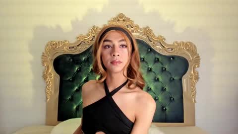 Snapshot of ari_sunshine chatting on September 12, 10:21 pm Ari online show from September 12, 10:21 pm