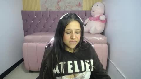 Aria online show from November 29, 11:02 am