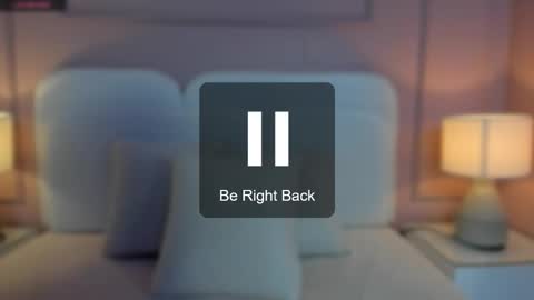 Snapshot of aria_greco chatting on November 27, 3:08 am Aria online show from November 27, 3:08 am