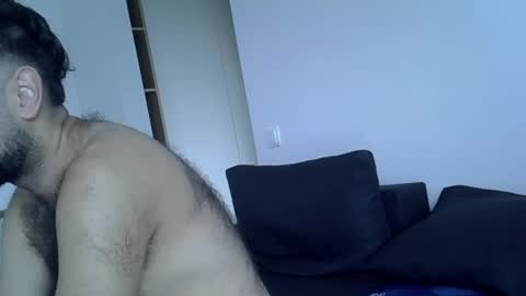 aria_hunter online show from October 23, 11:09 am