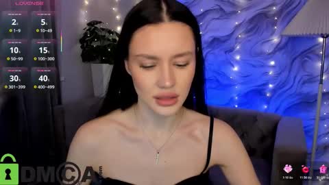 aria_mila online show from January 9, 11:24 am