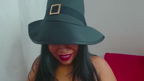 Snapshot of aria_morgan723222 chatting on September 19, 11:05 pm aria online show from September 19, 11:05 pm