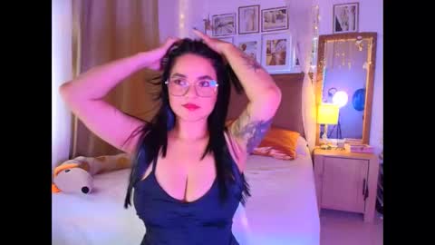 aria_sweet21 online show from February 2, 7:23 pm