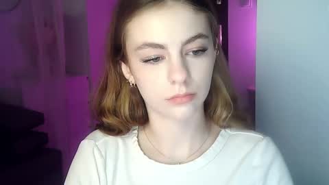 Snapshot of ariacreazy chatting on December 16, 3:43 pm AriaCreazy online show from December 16, 3:43 pm