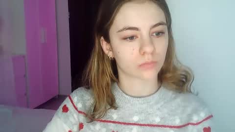 Snapshot of ariacreazy chatting on January 7, 8:13 am AriaCreazy online show from January 7, 8:13 am