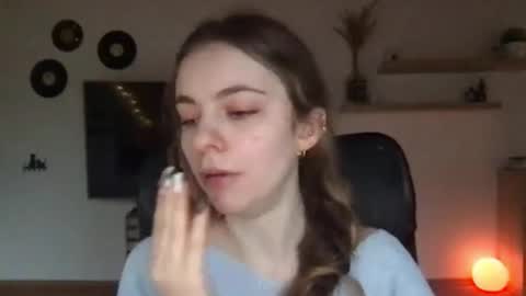 Snapshot of ariacreazy chatting on February 3, 7:29 am AriaCreazy online show from February 3, 7:29 am