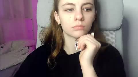 Snapshot of ariacreazy chatting on February 4, 9:20 pm AriaCreazy online show from February 4, 9:20 pm