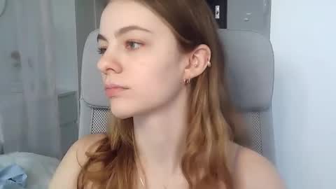 Snapshot of ariacreazy chatting on February 7, 10:29 am AriaCreazy online show from February 7, 10:29 am