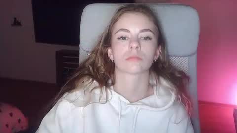 Snapshot of ariacreazy chatting on November 17, 9:31 pm AriaCreazy online show from November 17, 9:31 pm