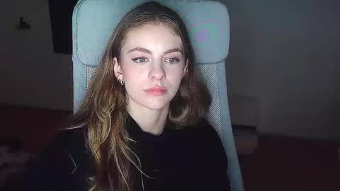 Snapshot of ariacreazy chatting on December 3, 9:35 pm AriaCreazy online show from December 3, 9:35 pm