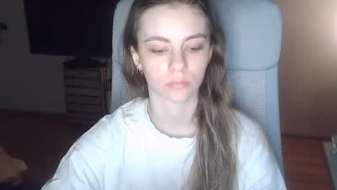 AriaCreazy online show from April 1, 8:28 pm