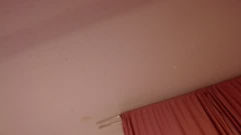 Snapshot of ariadna_martin chatting on January 26, 5:23 am Ari online show from January 26, 5:23 am