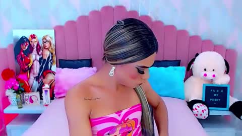 Snapshot of ariadna_princes chatting on November 28, 6:16 am ARIADNA online show from November 28, 6:16 am