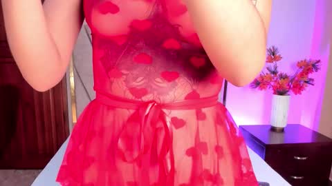 Snapshot of ariadnaholt chatting on November 28, 6:21 pm AriadnaHolt online show from November 28, 6:21 pm