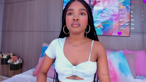 Snapshot of ariafoster chatting on February 4, 4:15 am Aria Foster online show from February 4, 4:15 am