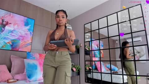 Snapshot of ariafoster chatting on February 9, 11:14 am Aria Foster online show from February 9, 11:14 am