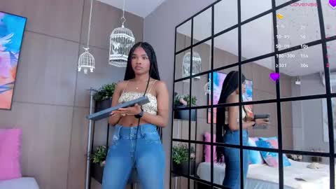 Snapshot of ariafoster chatting on March 1, 3:53 am Aria Foster online show from March 1, 3:53 am