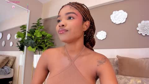 Snapshot of ariafoster chatting on November 28, 4:04 am Aria Foster online show from November 28, 4:04 am