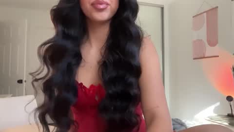 Aria  online show from October 16, 5:36 pm