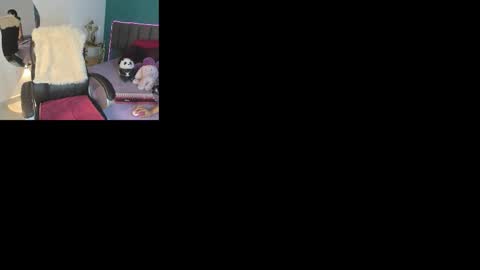      online show from October 18, 11:55 am