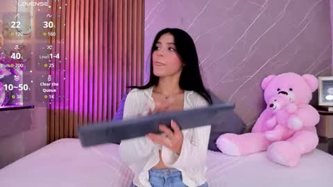 Snapshot of ariana_jhonson11 chatting on October 24, 1:18 pm Ariana online show from October 24, 1:18 pm