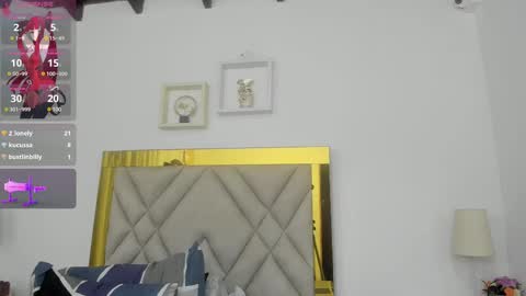 Snapshot of ariana_martins chatting on March 8, 9:50 am ARI online show from March 8, 9:50 am