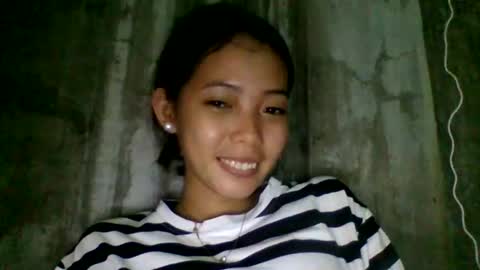 ariana_sweet25 online show from April 28, 12:43 pm