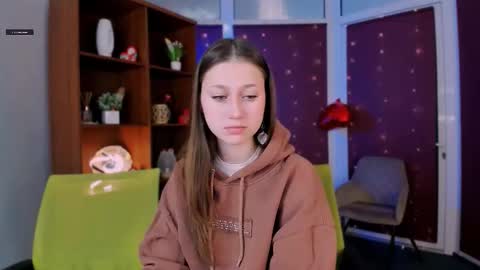 Snapshot of arianaa_cat chatting on February 11, 5:56 am arianaa_cat online show from February 11, 5:56 am