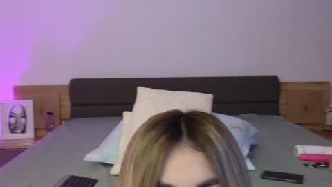 Snapshot of arianaari88 chatting on January 29, 8:14 pm Ariana online show from January 29, 8:14 pm