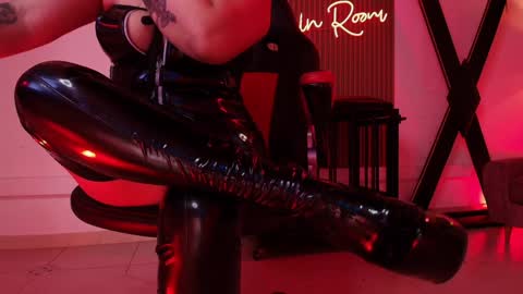 Snapshot of arianna__smith_ chatting on January 4, 7:44 pm Arianna online show from January 4, 7:44 pm