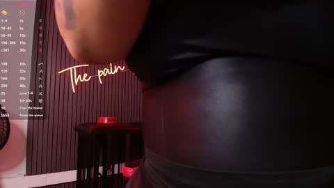 Snapshot of arianna__smith_ chatting on September 23, 7:39 pm Arianna online show from September 23, 7:39 pm